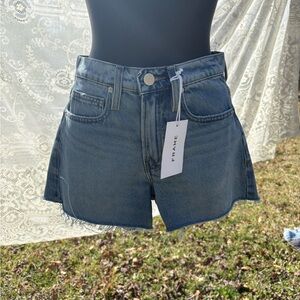 Frame Denim
LE BRIGETTE SHORT size 23